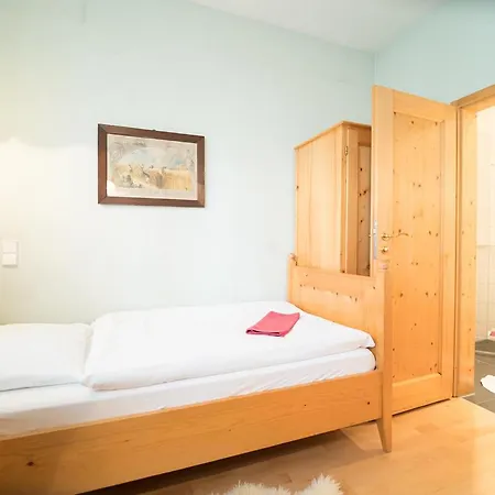 Restaurant Krehl's Linde 호텔