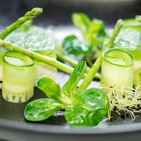 Restaurant Krehl's Linde 3* 슈투트가르트