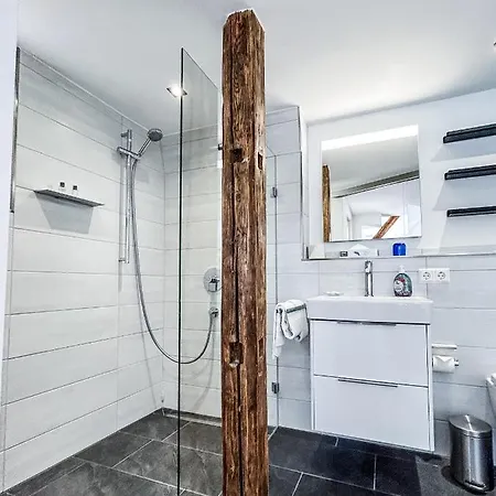 Restaurant Krehl's Linde Hotel 3*