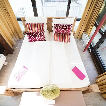 Hotel Restaurant Krehl's Linde Stoccarda