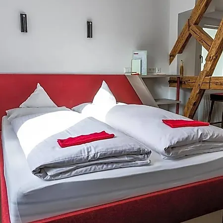 Hotel Restaurant Krehl's Linde 3*