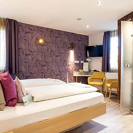 Restaurant Krehl's Linde Hotel 3*