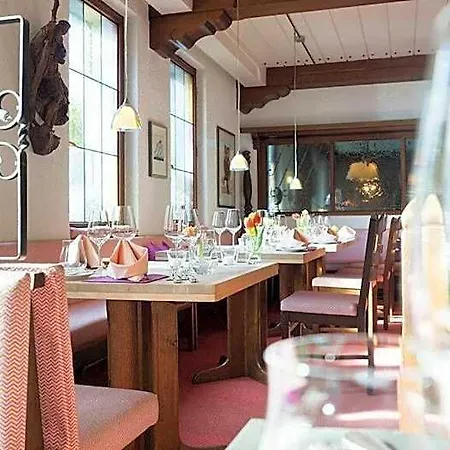 Hotel Restaurant Krehl's Linde Estugarda