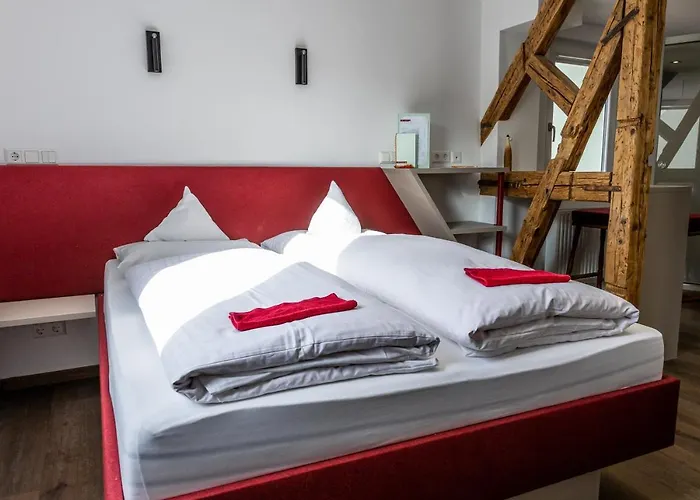 レストラン クレールズ リンデ ホテル