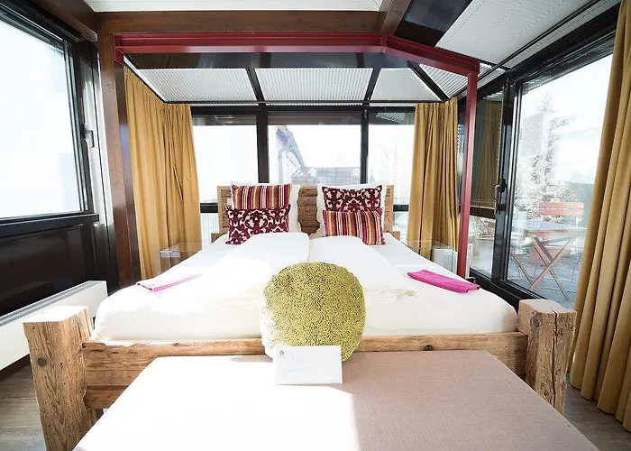 Restaurant Krehl's Linde Hotel 3*