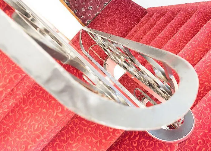 レストラン クレールズ リンデ 3*